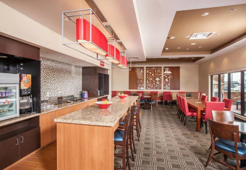 Towneplace Suites By Marriott Cheyenne Southwest/Downtown Area Екстериор снимка