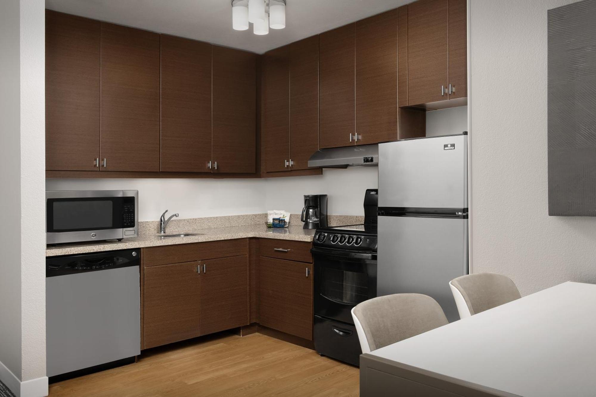 Towneplace Suites By Marriott Cheyenne Southwest/Downtown Area Екстериор снимка