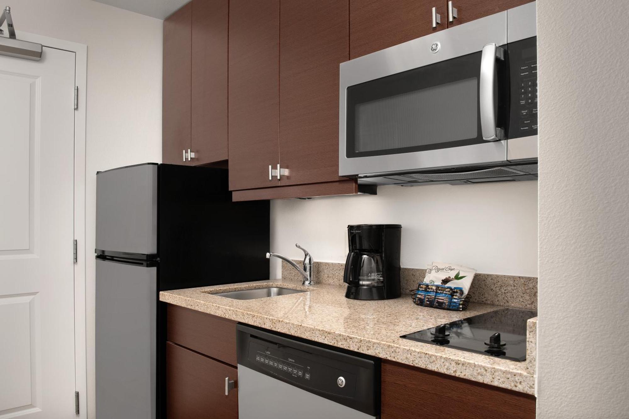 Towneplace Suites By Marriott Cheyenne Southwest/Downtown Area Екстериор снимка
