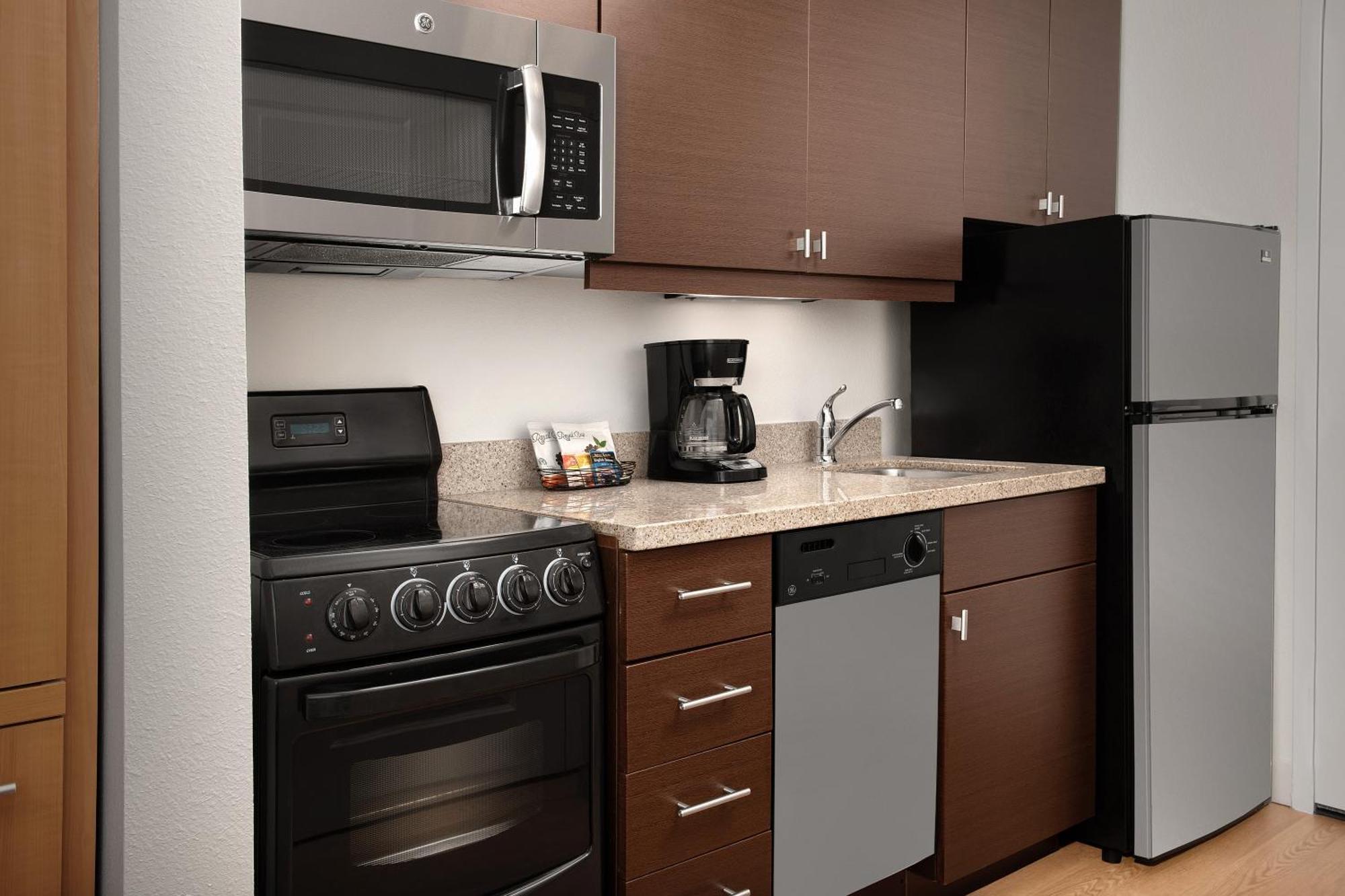 Towneplace Suites By Marriott Cheyenne Southwest/Downtown Area Екстериор снимка