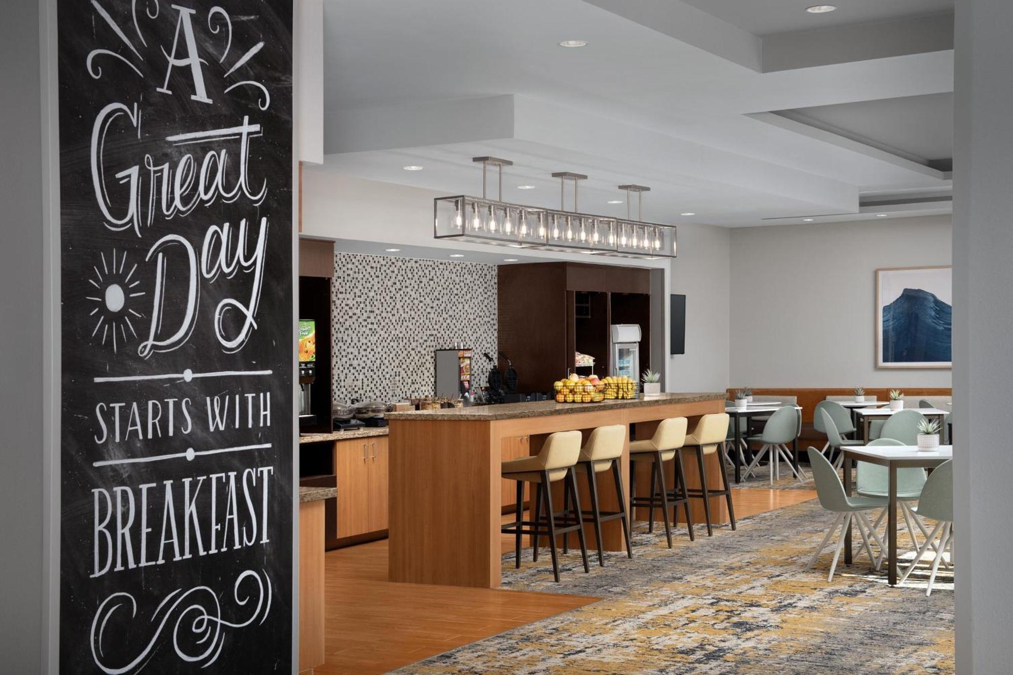 Towneplace Suites By Marriott Cheyenne Southwest/Downtown Area Екстериор снимка