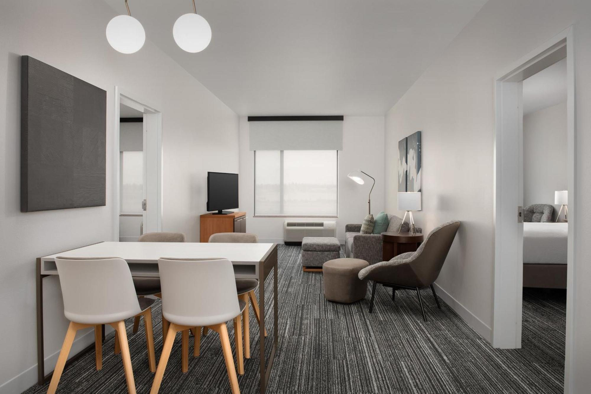 Towneplace Suites By Marriott Cheyenne Southwest/Downtown Area Екстериор снимка