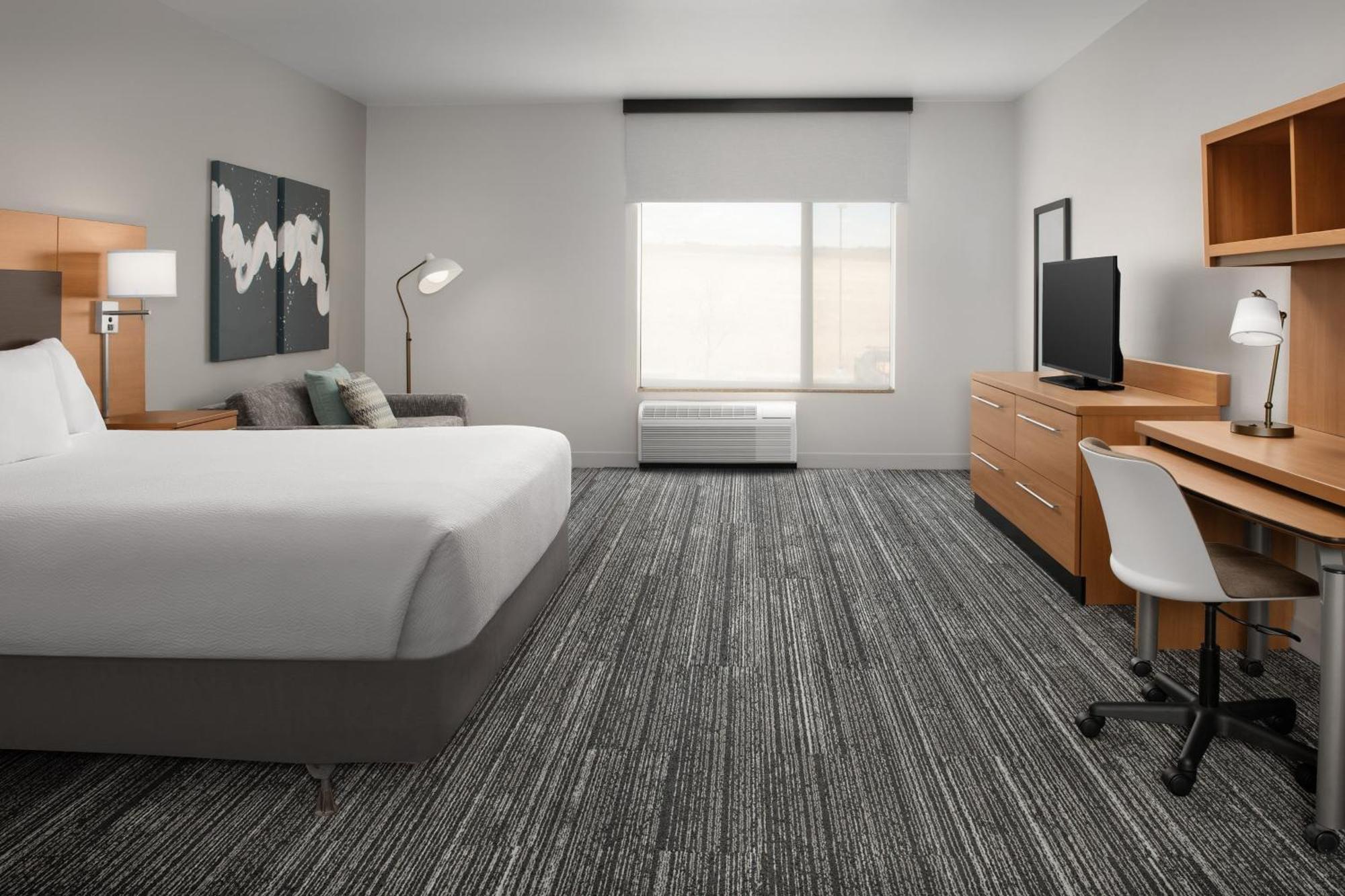 Towneplace Suites By Marriott Cheyenne Southwest/Downtown Area Екстериор снимка