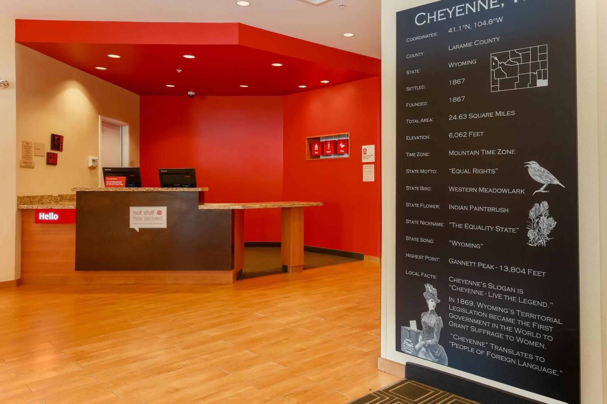 Towneplace Suites By Marriott Cheyenne Southwest/Downtown Area Екстериор снимка